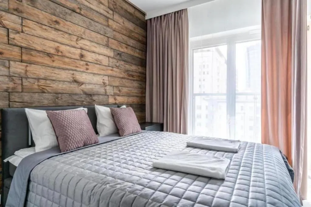 Urban Chic - Mennica Residence - One Bedroom Apartment -Citycenter&306 Warsaw