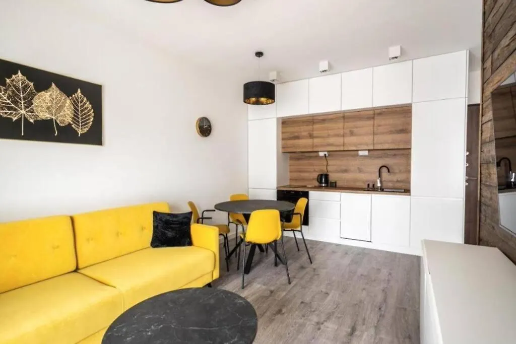 Urban Chic - Mennica Residence - One Bedroom Apartment -Citycenter&306 contacts